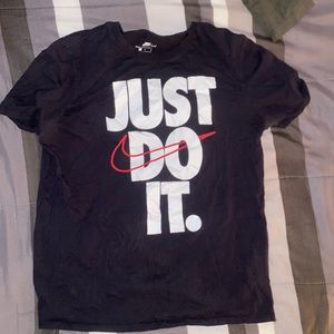 Nike T Shirt